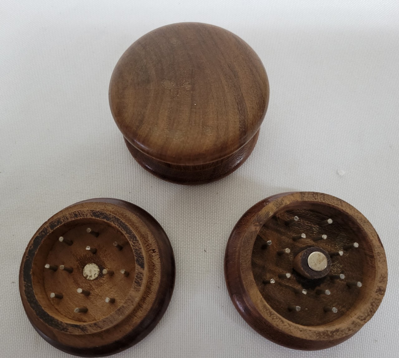 *2 Part-62mm-2.5" Magnetic Wooden Grinders #WG13