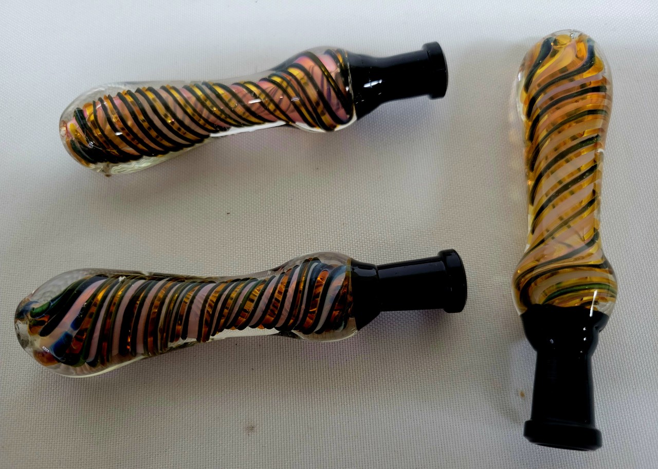 *4.5" Inside Glass Colorful Chillums-One Hitter #4CH2