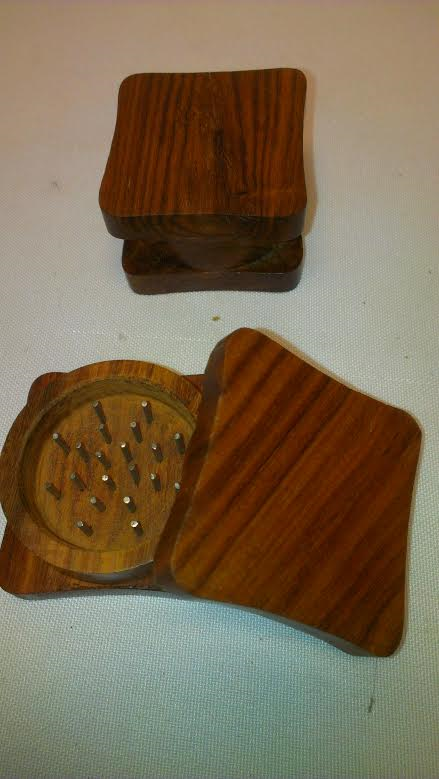 2 Part- 2" Square Oak Wood Grinders HG53