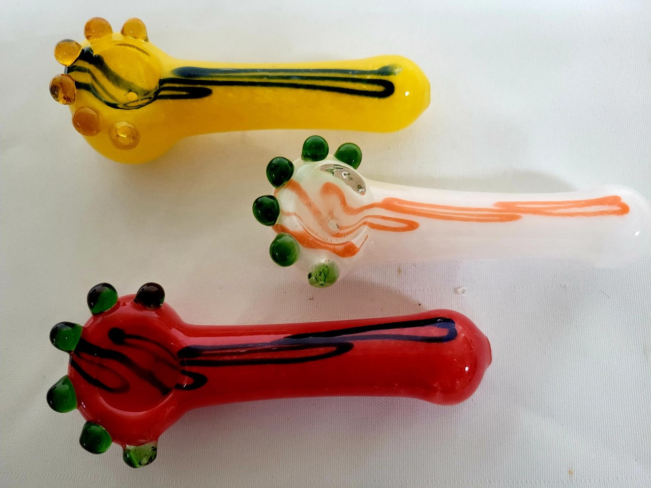 4.5\"-5\" Fancy Dot design Assorted Pipes #P539